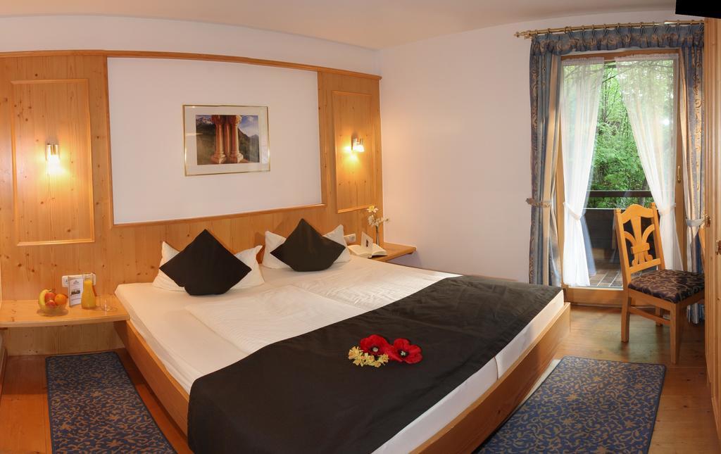 Hotel Alpenstuben Hohenschwangau Zimmer foto